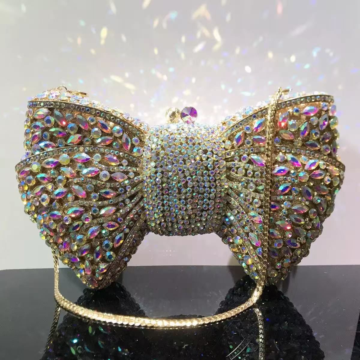 Glamour Bow Crystal Clutch